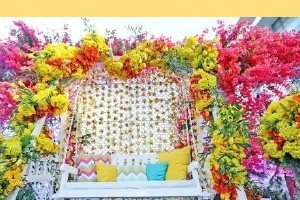 Floral Swing for Haldi Photos - Punjab Bagpiper Band India